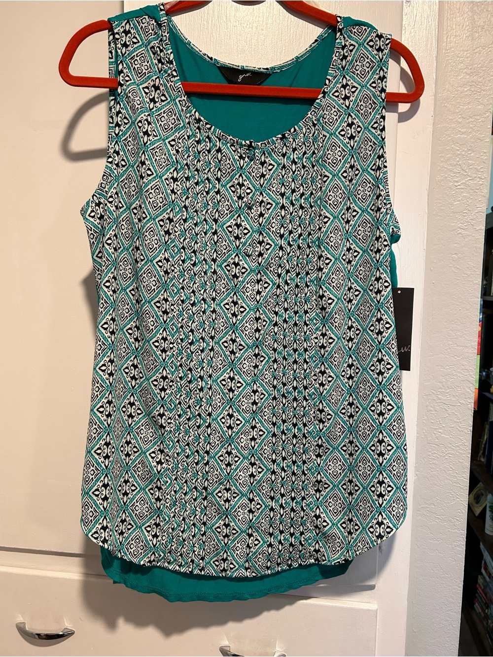 GNW Teal and White Geometric Print Sleeveless Camisole